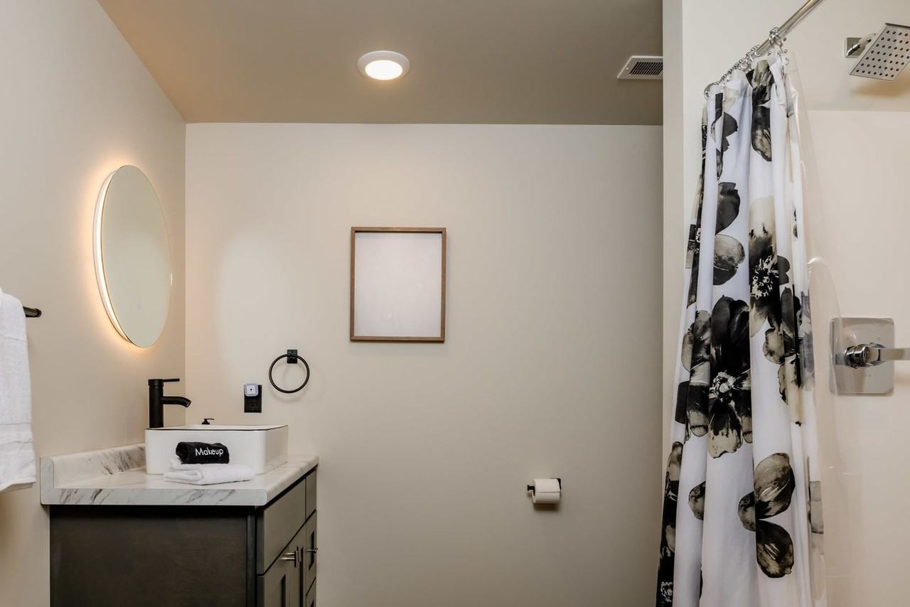 127 N Appleton St #1341592P - Photo 4 of 11