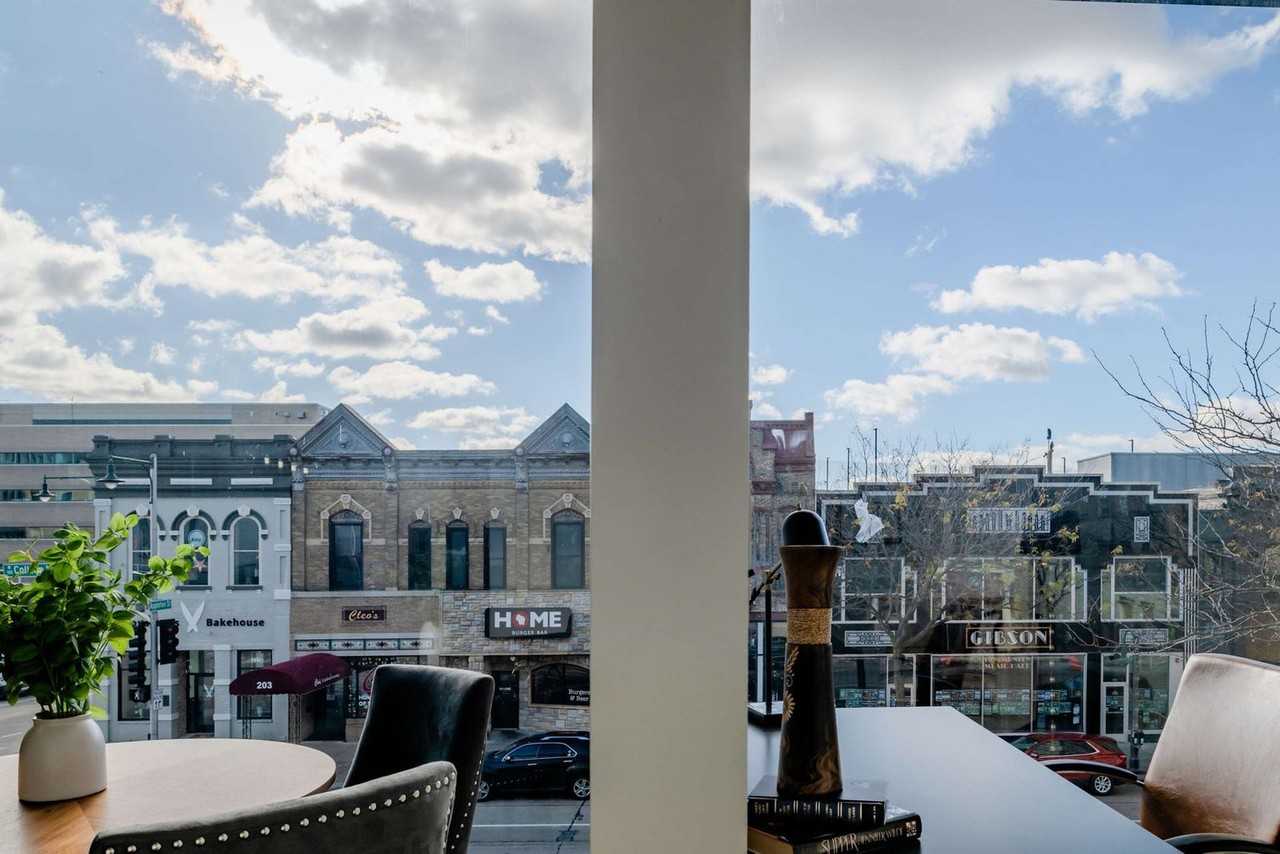 127 N Appleton St #1341592P - Photo 5 of 11