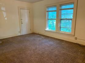 128 E Johnson St - Photo 1 of 1