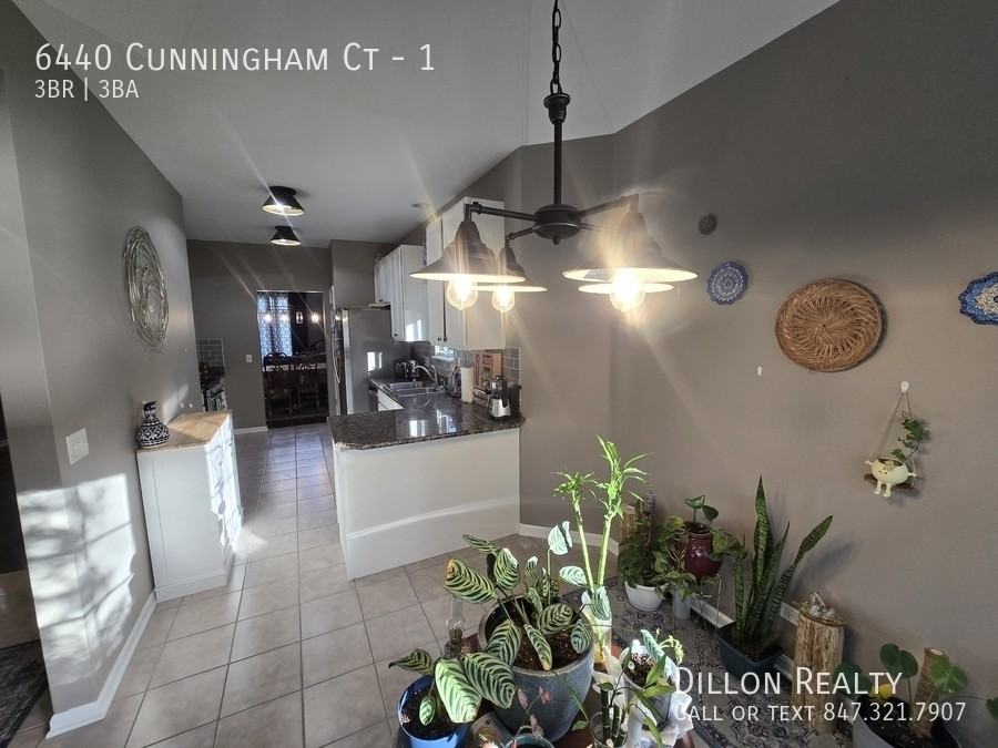 6440 Cunningham Ct #1 - Photo 3 of 43