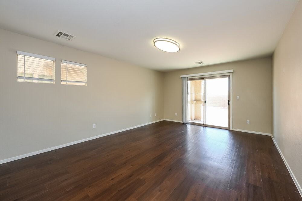 3564 Chelsea Grove St - Photo 5 of 18