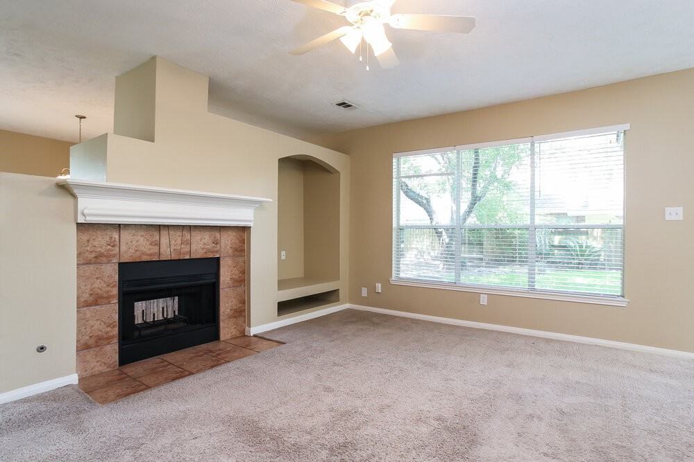 16206 Hollow Rock Dr - Photo 4 of 16