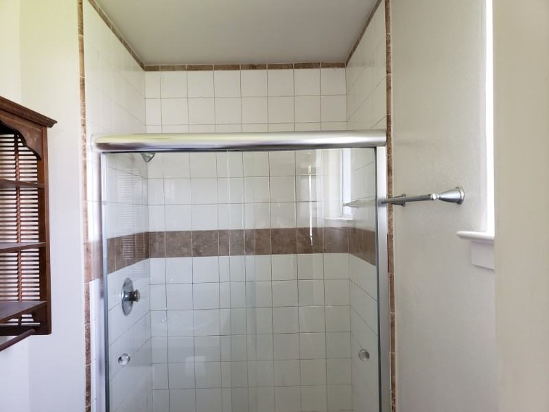 1477 Hampton Way - Photo 4 of 16