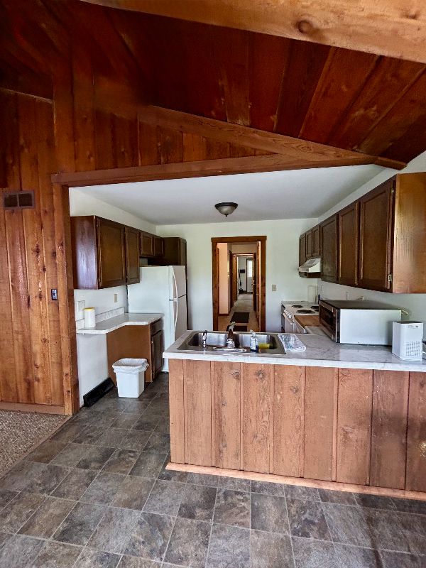 1770 State Rd #1E - Photo 2 of 10