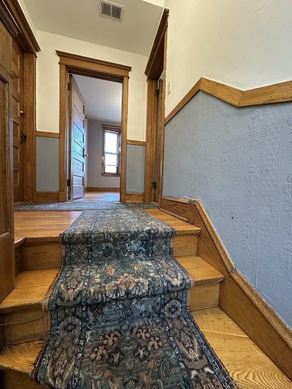 3759 N Damen Ave - Photo 3 of 18