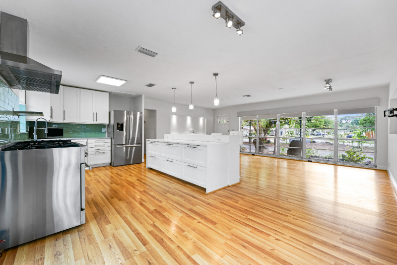 3355 Southwest 22nd Street - Photo 7 of 50