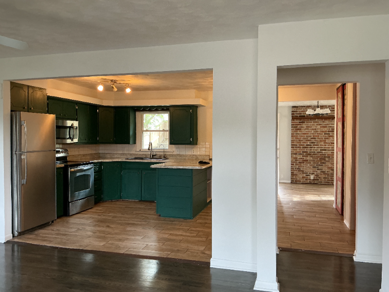 127 Wesgaye St - Photo 4 of 23