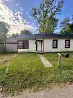 featured image of 706 Ridgelea Ave #706