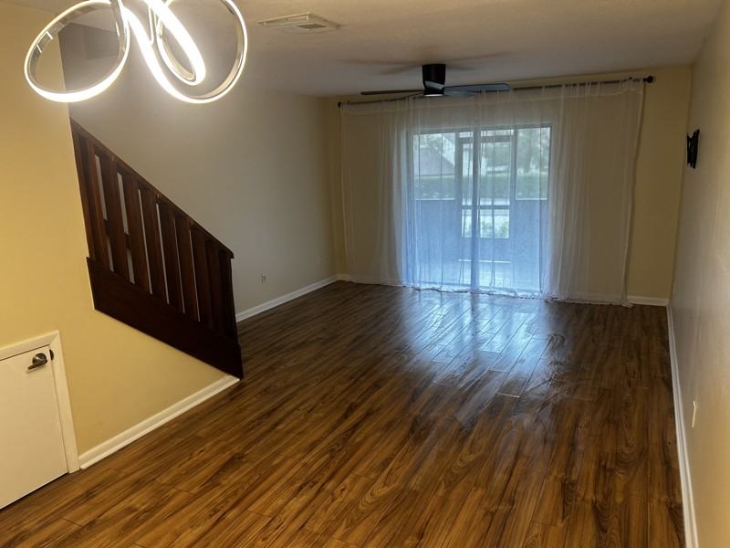 3583 Whispering Oaks Ln #107 - Photo 6 of 23