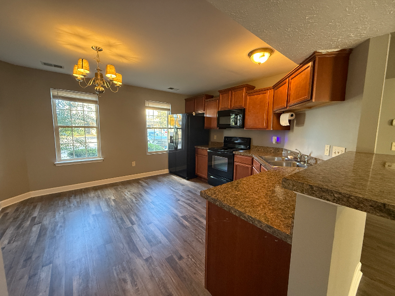 5410 Perlou Ln - Photo 3 of 20