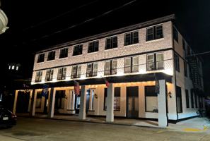 featured image of 404 Saint Philip St #2A