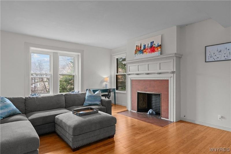 59 Irving Pl #2 - Photo 5 of 15