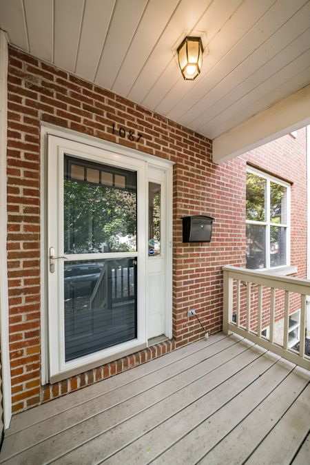 1087 Michigan Ave - Photo 2 of 19