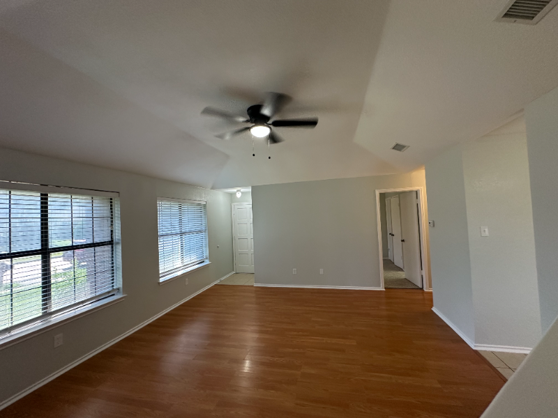 319 Shea St #319 - Photo 3 of 14