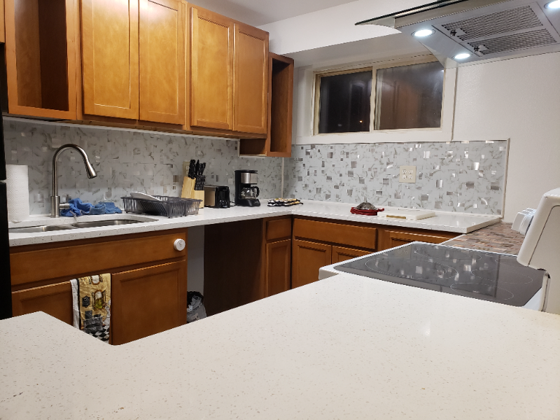 825 Tilden Ave - Photo 5 of 6