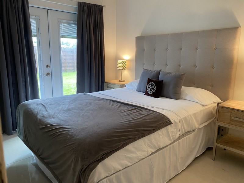 3959 Eton Pl - Photo 5 of 17