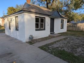 2914 E Stadium Dr - Photo 1 of 1