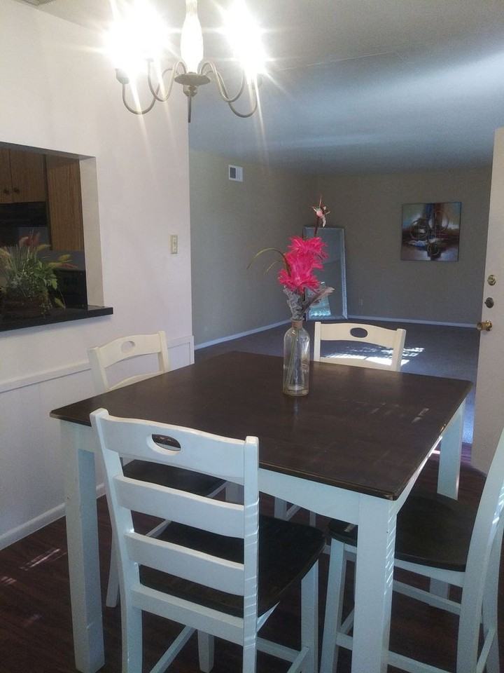 730 Howard St. - Photo 2 of 7