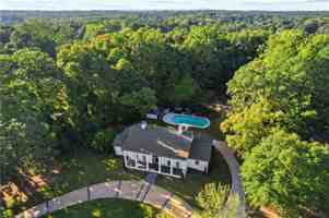 featured image of 4598 Glore Rd Sw