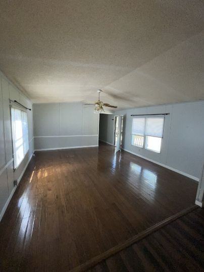 65 Two Lynn Dr - Photo 3 of 9