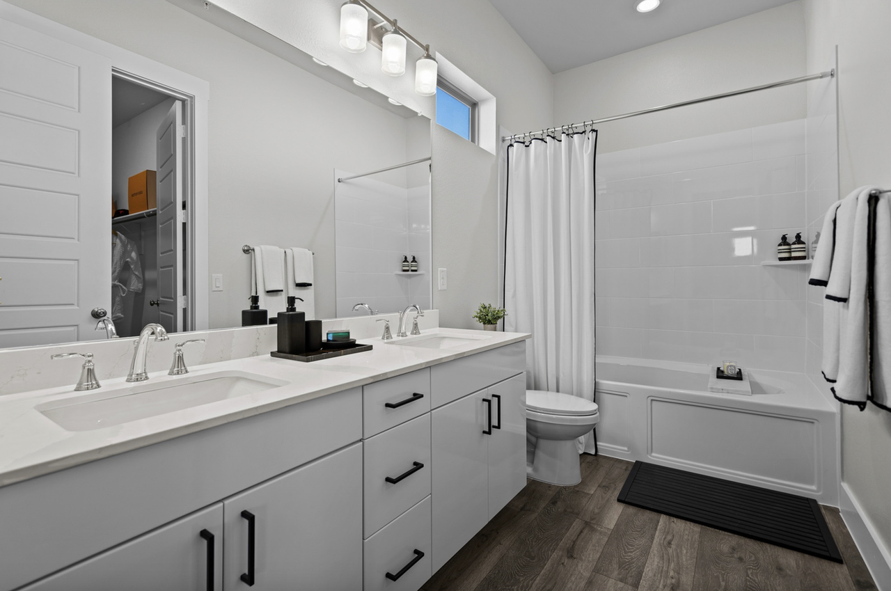 1108 Robert South Light Boulevard - Photo 5 of 14