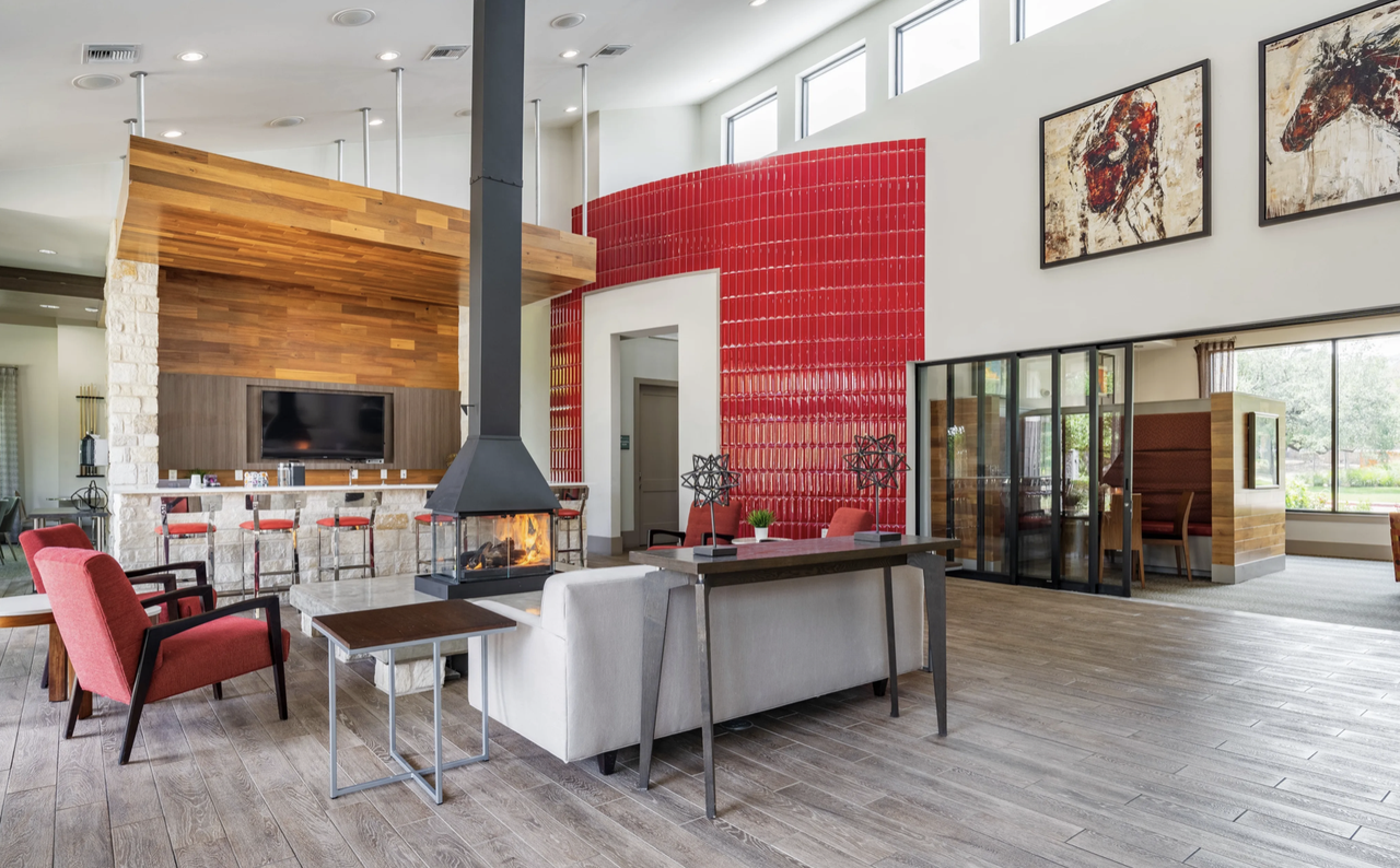 12401 Riata Trace Parkway - Photo 7 of 14