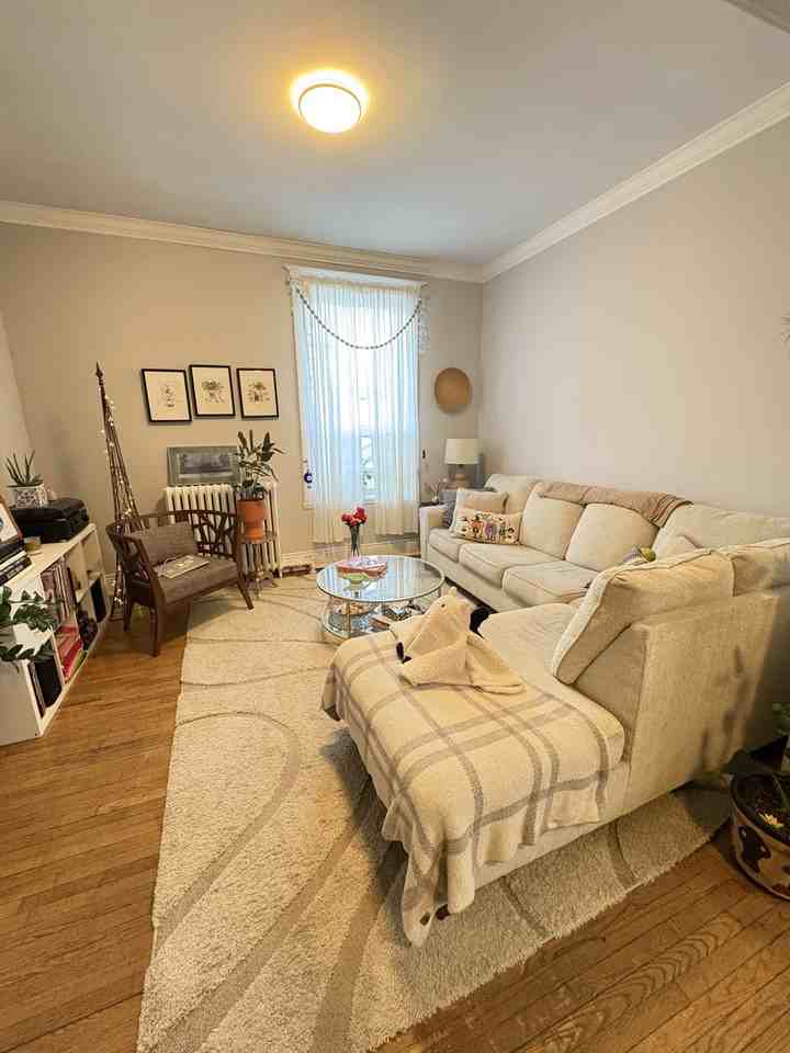 55 Barton St W. Unit 4 - Photo 6 of 15