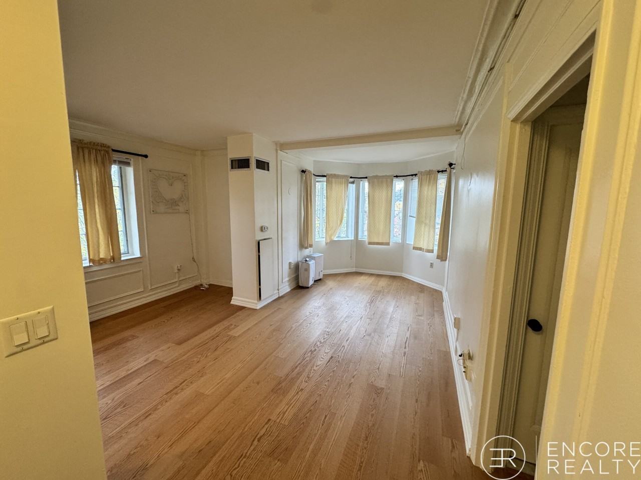 20 Chapel Street - Photo 5 of 10