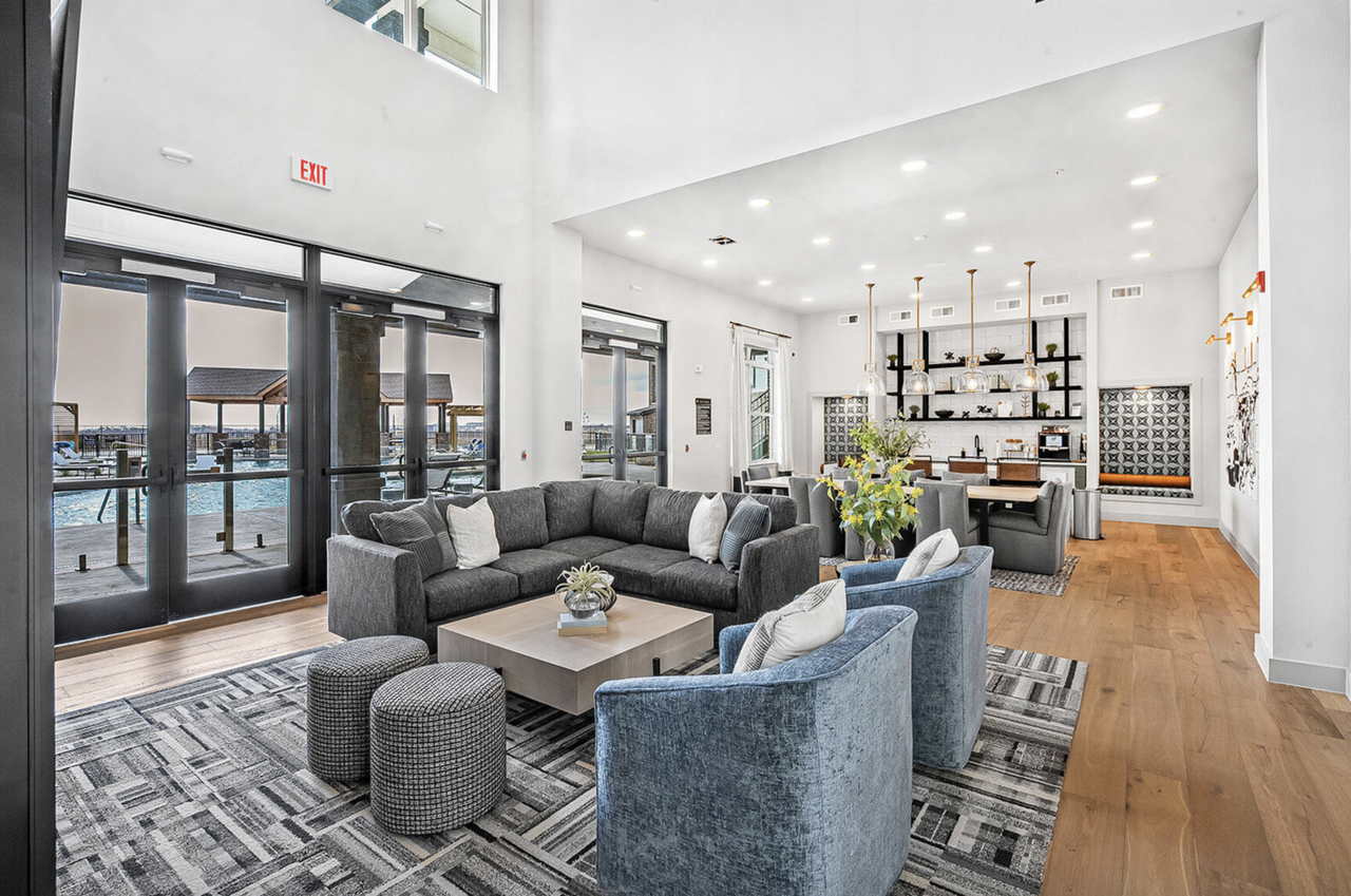 17401 Weiss Lane - Photo 7 of 16