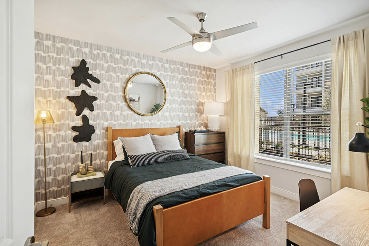 8800 South Congress Avenue - Photo 5 of 14