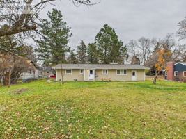 featured image of 1411 S Grand Ave #B