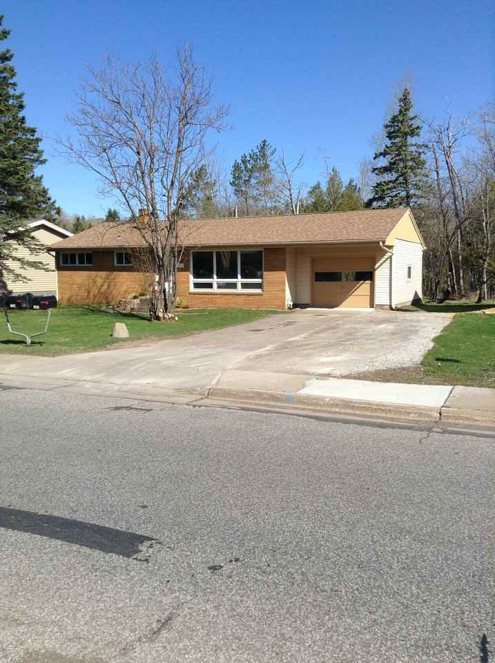 1229 W Arrowhead Rd #NA - Photo 2 of 32