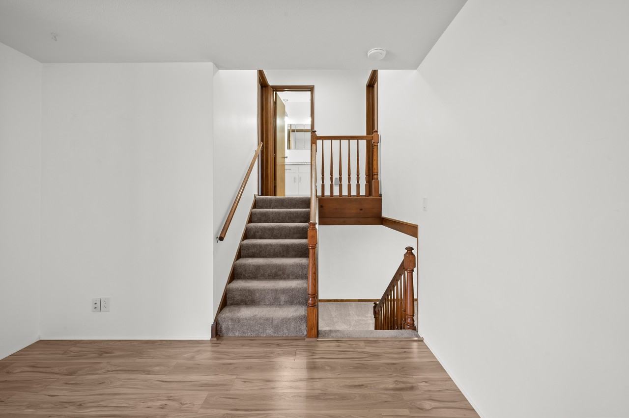 1332 W Glenlord Rd #NA - Photo 7 of 24
