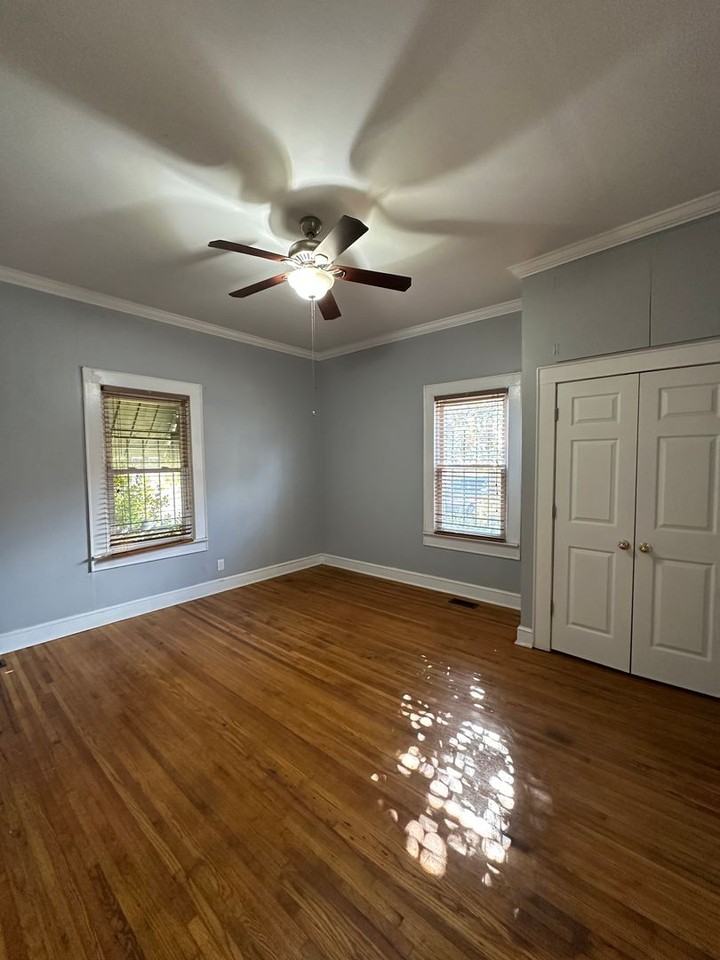 35 Burdette St - Photo 2 of 18