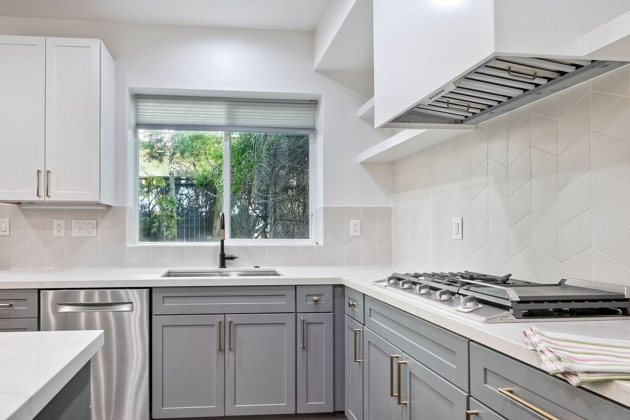 7393 Portage Way #NA - Photo 2 of 25