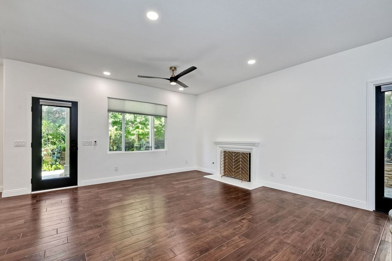 7393 Portage Way #NA - Photo 6 of 25