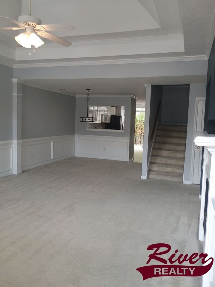 213 Nicklaus Court - Photo 2 of 8