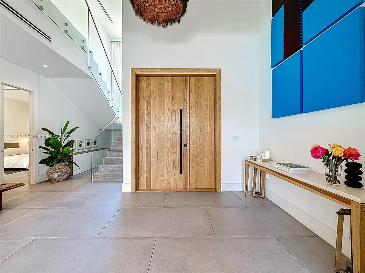 W McIntyre St & Warren Ln - Photo 4 of 44