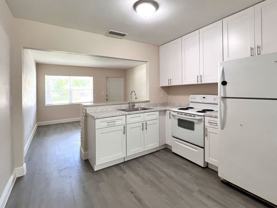 503 AVE H DUPLEX - Photo 1 of 1