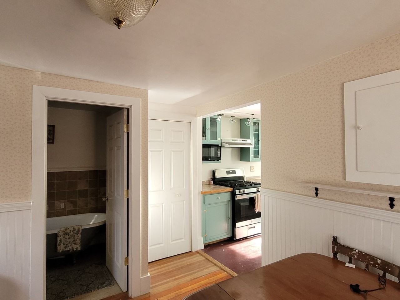 22 Day St - Photo 3 of 12