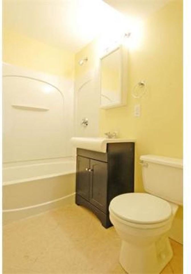 21 Parker Hill Ave - Photo 6 of 7