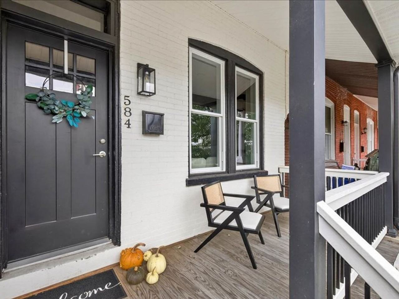 584 N Plum St - Photo 5 of 48