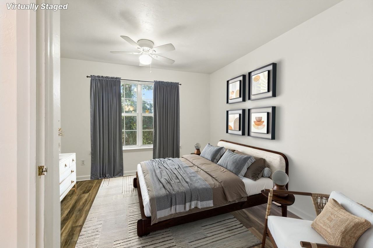 1905 HoneySuckle - Photo 5 of 12