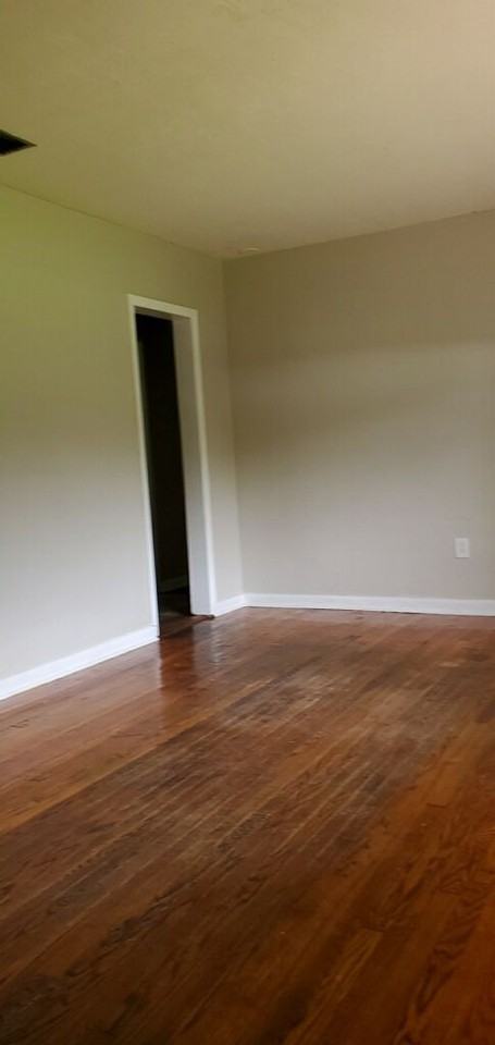 118 Temple Street - Photo 3 of 10