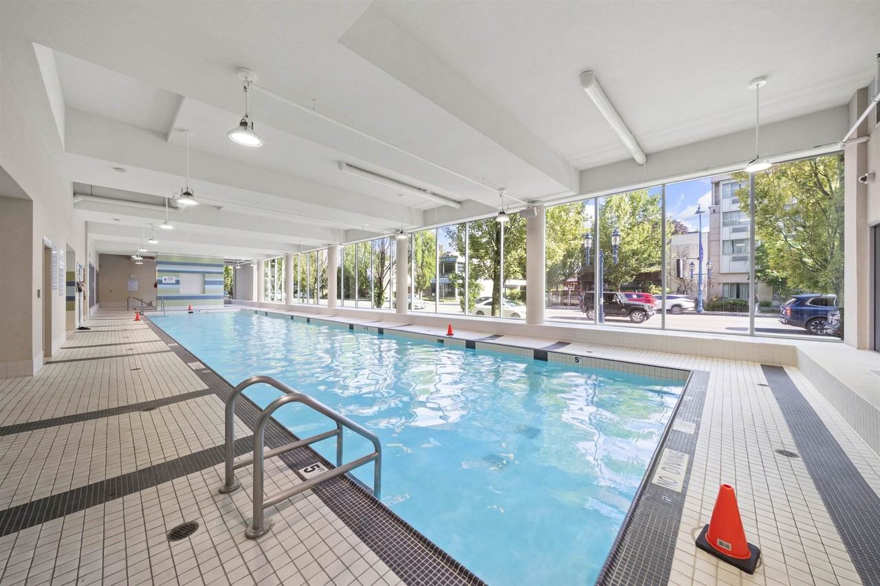 7371 Westminster Highway #702 - Photo 4 of 11