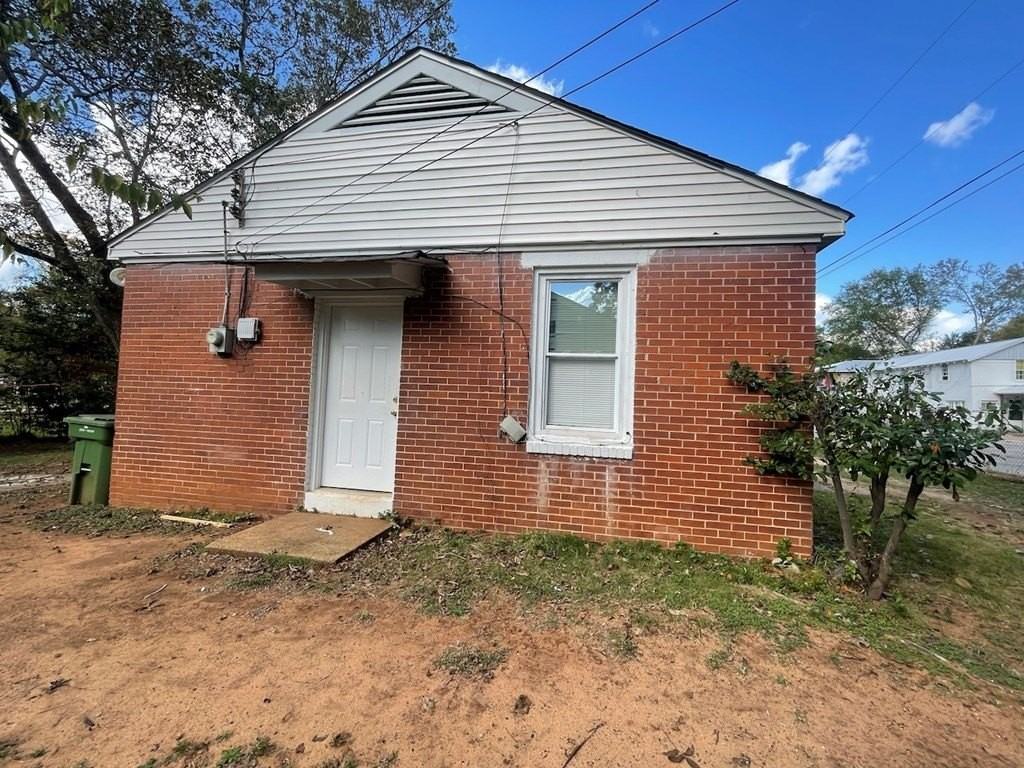 3921 6th Ave - Photo 2 of 12