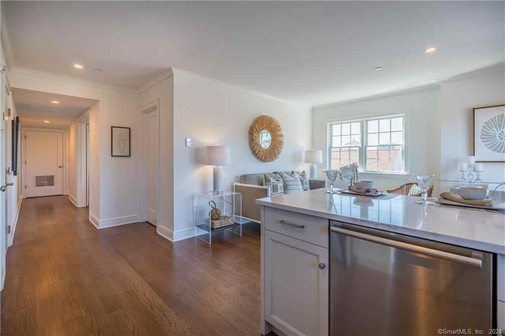 201 Main Street #203 - Photo 7 of 40