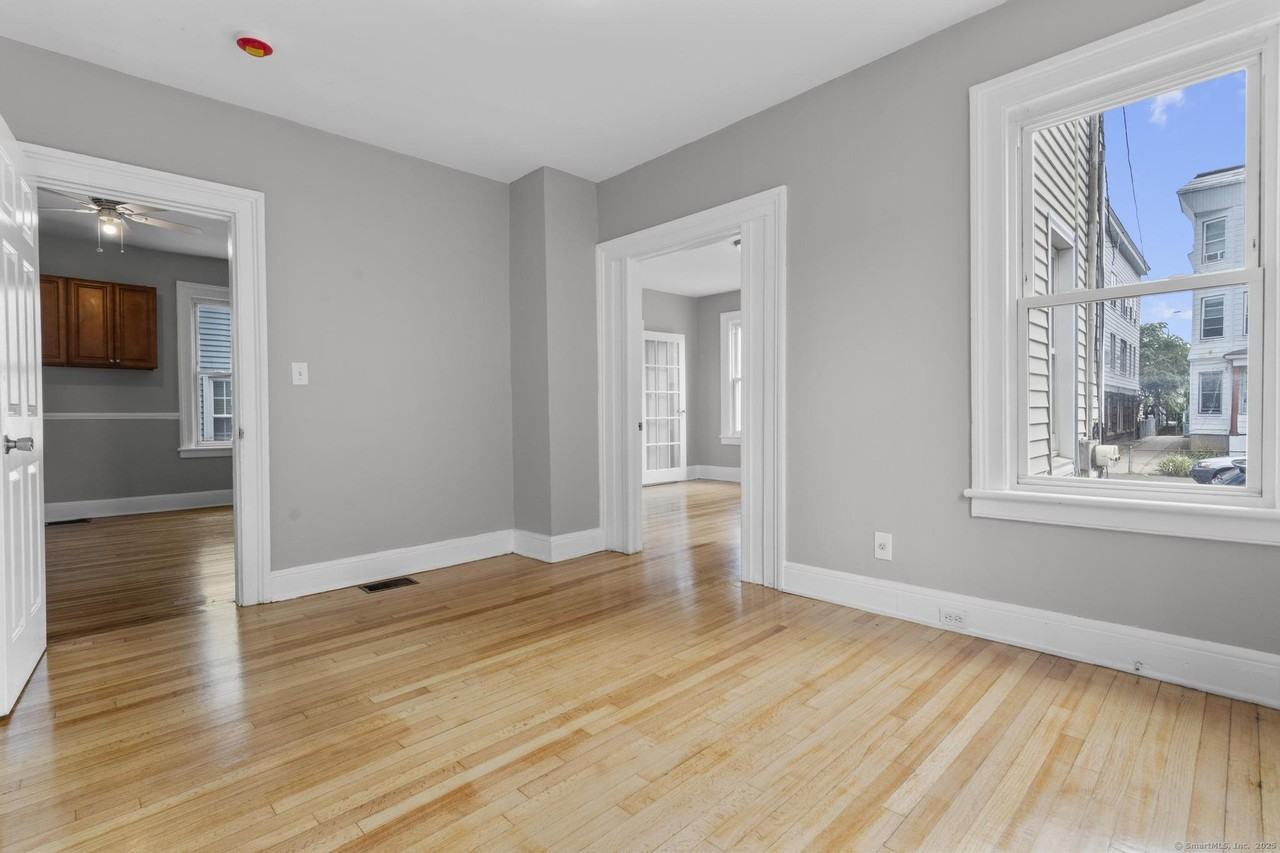 857 Noble Ave #1 - Photo 6 of 16