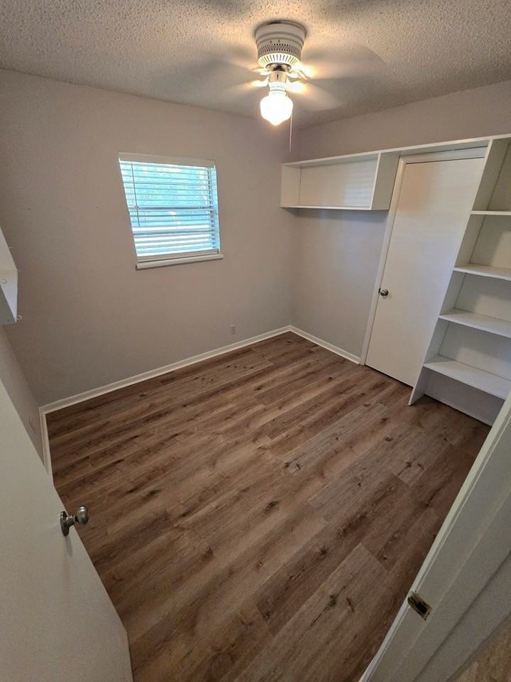 3310 Cathy Lou Rd - Photo 7 of 9