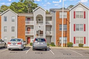 featured image of 275 Waterdown Dr Apt 8 #8
